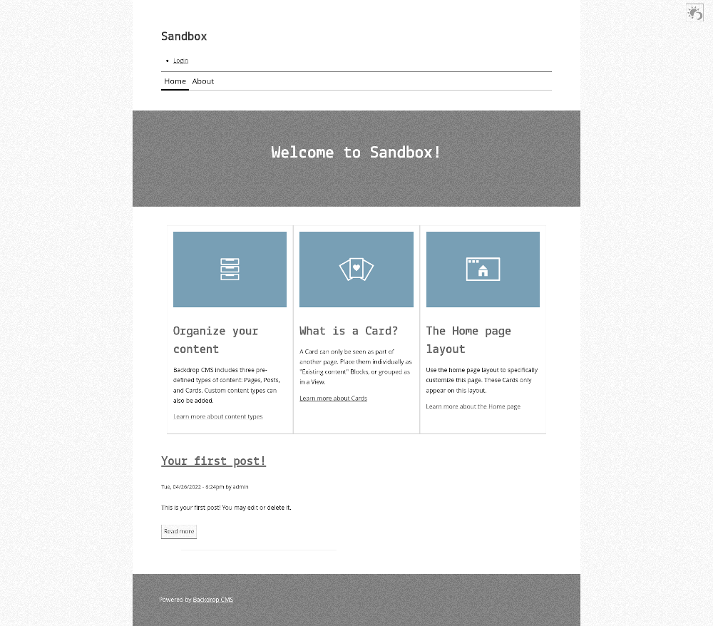 ​​​​​​Screenshot of front page of Monochrome theme.